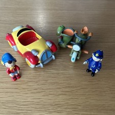 Golden Bear Noddy Car- Gobbo and Sly motorcycle and sidecar