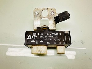 Volkswagen Cross Polo 2007 Benzin Relais Kühlerlüfter 1J0919506M MAB8405