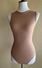 SKIMS Kim K Sienna Jelly Sheer Crewneck Thong Bodysuit S NWOT