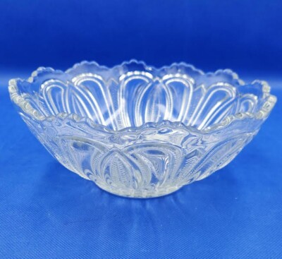 BARTLETT COLLINS VINTAGE DEPRESSION GLASS FEATHERED ARROW BOWL