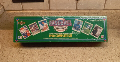 upper deck キャプテンアメリカ　サインカード 1990 Upper Deck Baseball Complete Set - 792 New Cards, Factory