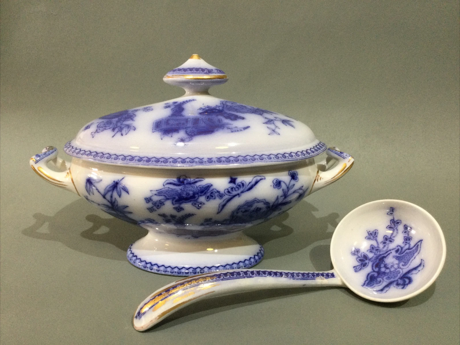 Thomas Elsmore & Sons Persian Granite Flow Blue Sauce Tureen & Ladle