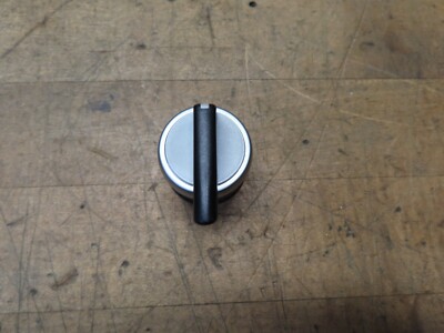 BACO (L21KQ03?) (L21ML30?) 3 position selector switch (@D33)