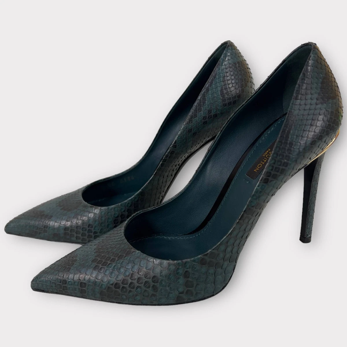 Louis Vuitton Snakeskin Eyeline Pumps Second-hand