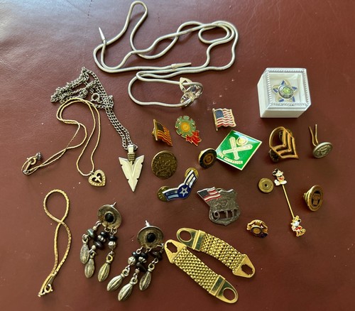 Lot of  Vintage Association, Military & Misc Pins & Jewelry