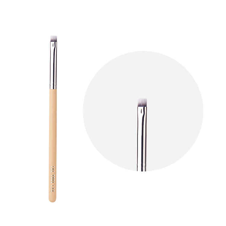 Точечный ластик THE TOOL LAB Brush 232 3990₽