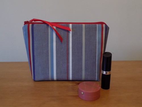 Handmade Make Up Bag Case Cosmetics Purse Blue Striped 100% Cotton Fabric Lined - Picture 2 of 6