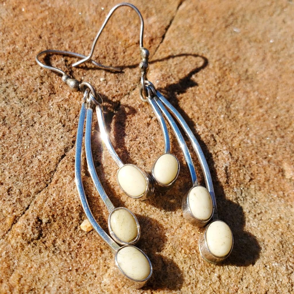 Handmade Solid Silver & White Stone Dangle Drop E… - image 1