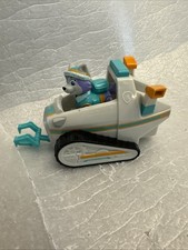 Paw Patrol EVEREST Snowmobile Rescue Vehicle w/ Everest Pup Figure Set