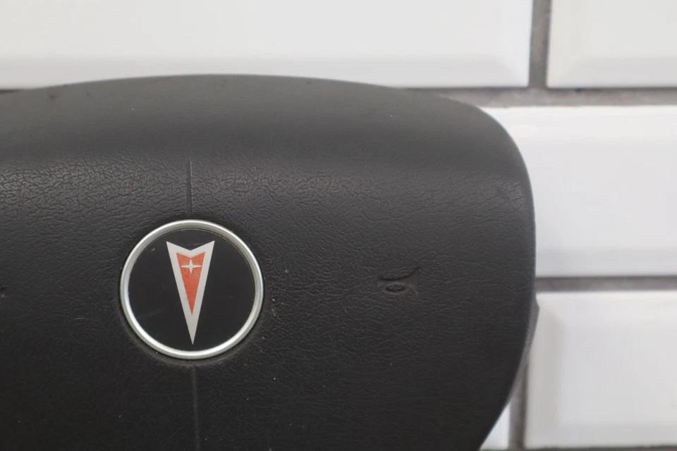 2004-2006 Pontiac GTO Driver Steering Wheel Air Bag W/Black Trim Foto 4 de 4