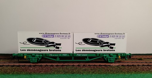 Piko H0 1/87 - Wagon plat porte container LES DEMENAGEURS BRETONS - SNCF - 95643 | Zustand: Occasion