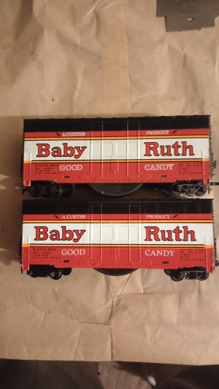 2 Baby Ruth Box Cars