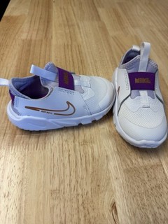 Nike Flex Runner Unisex Kids Athletic Sneaker White Purple Slip On US 8C
