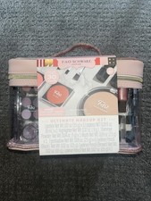 FAO Schwarz Girls' Ultimate Makeup Artist Set