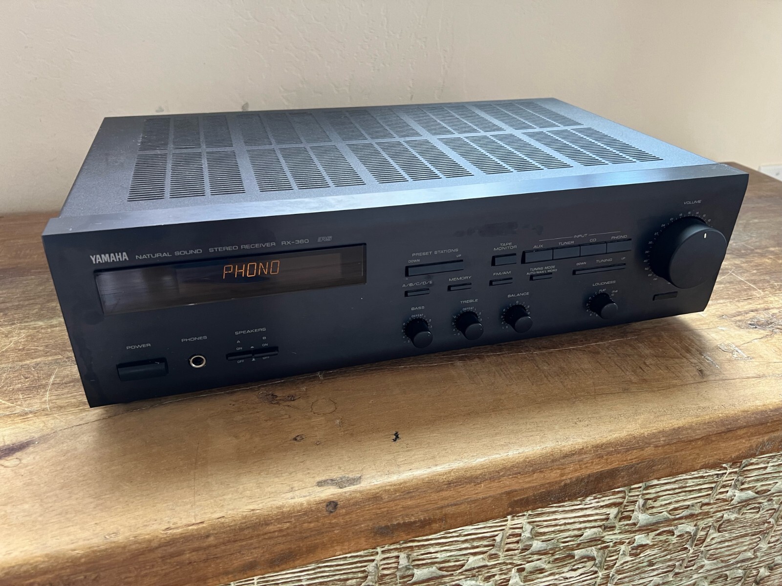 Vintage Yamaha RX-360 Stereo Receiver