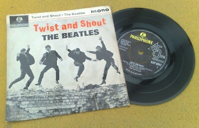 BEATLES '' TWIST & SHOUT '' SUPER UK EP WITH  NARROW FONT