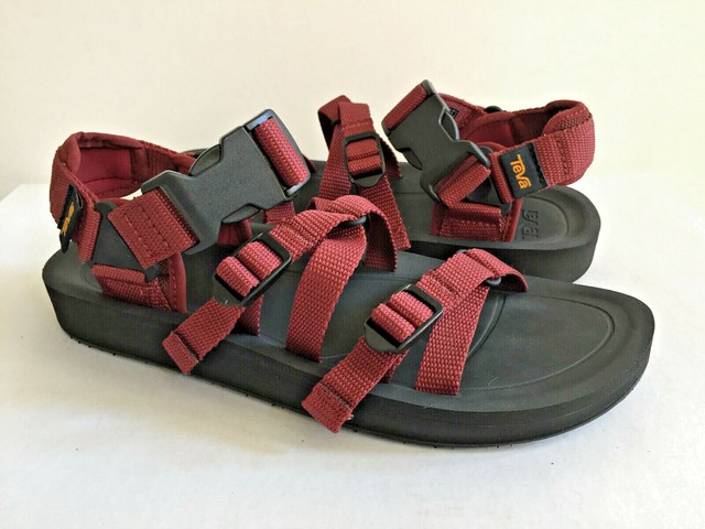 strappy sport sandals