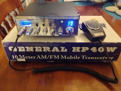 General HP40W 10 Meter Radio 100W AM/FM and D104 Excellent Condition!!