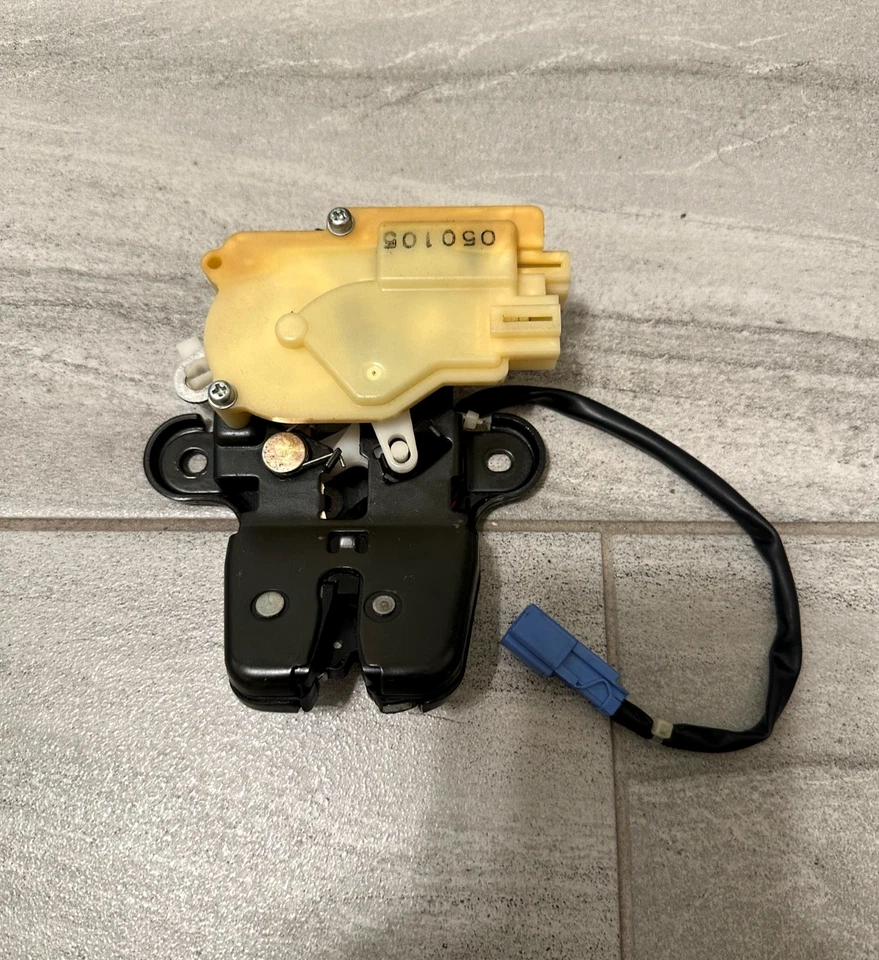 Actuador de cerradura de puerta Acura RSX 2002 a 2006 genuino puerta levadiza maletero escotilla puerta trasera Foto 2 de 4