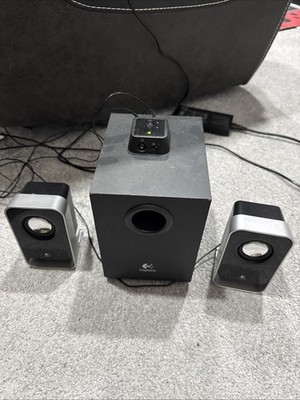 Logitech LS21 S-00042 Multimedia 2.1 Stereo Lautsprecher und Subwoofer