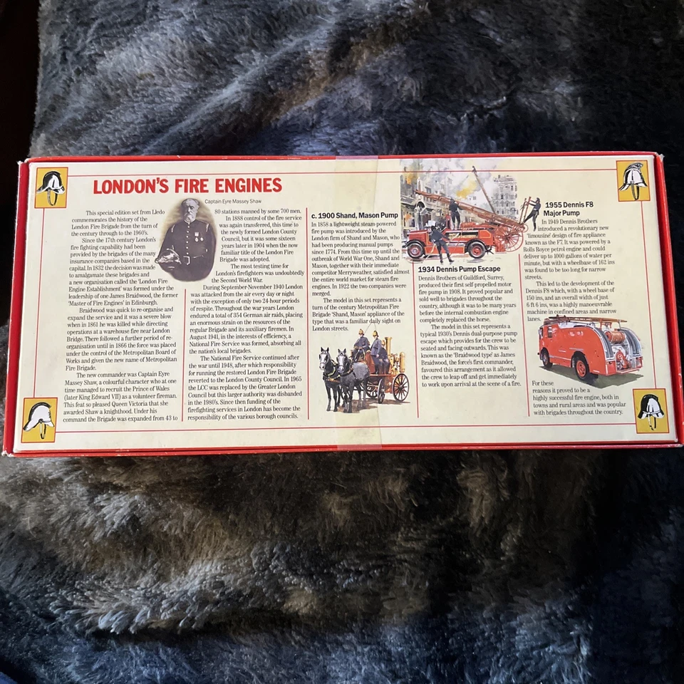 VTG. Days Gone London's Fire Engines Diecast Model Set  Lledo  (England) NEW - Image 2 of 3