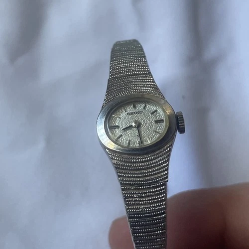 SEIKO Vintage Silver Tone Women’s Watch 11-7449 Manual Winding Untested