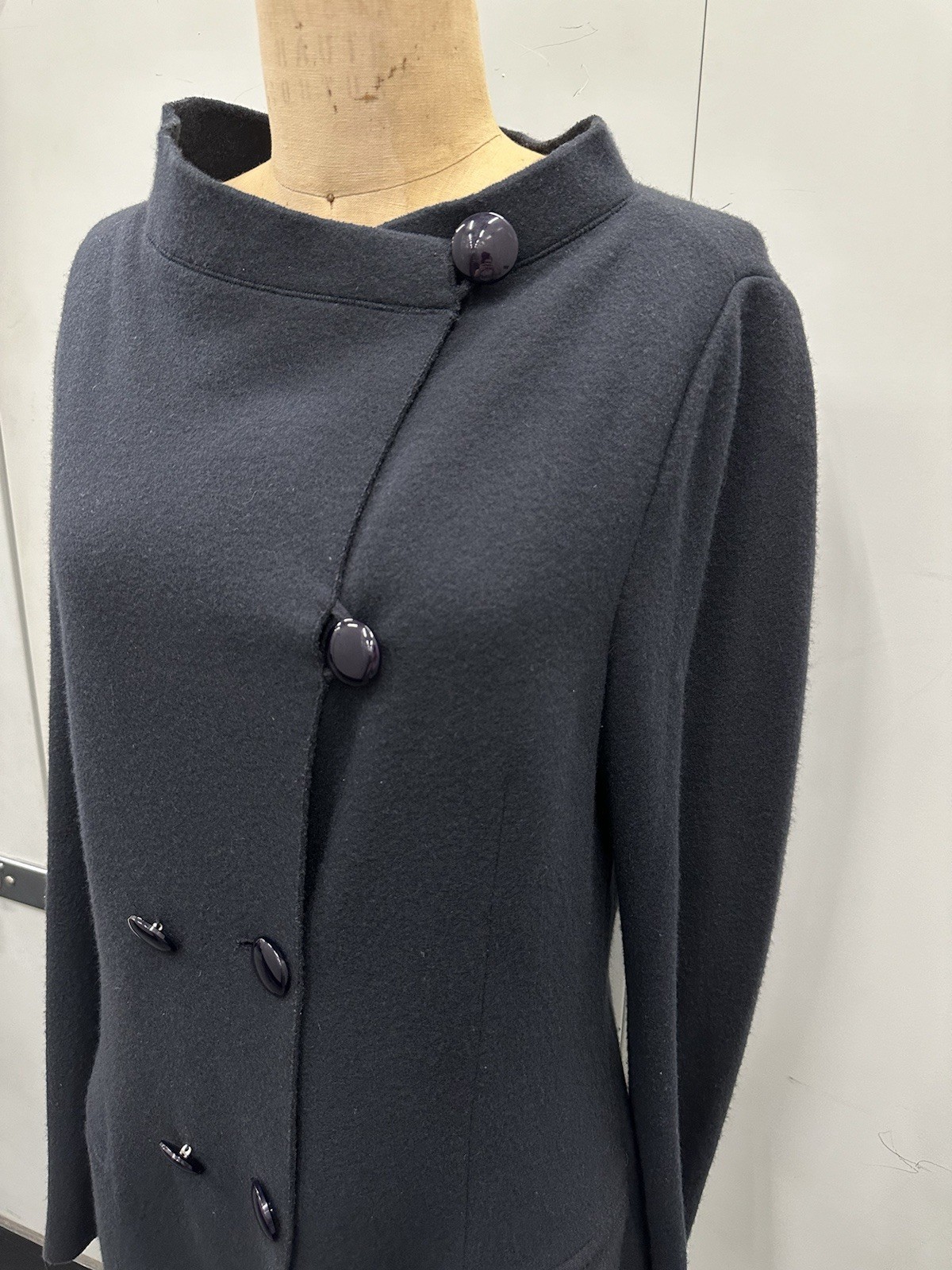 Vintage Giorgio Armani 100percent Italian Cashmere Coat Jacket Navy Blue Women’s 46 image 9