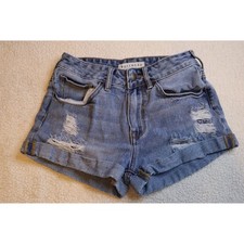 Bullhead Denim Co Womens High Rise Distressed Cuffed Denim Shorts Light Wash 24