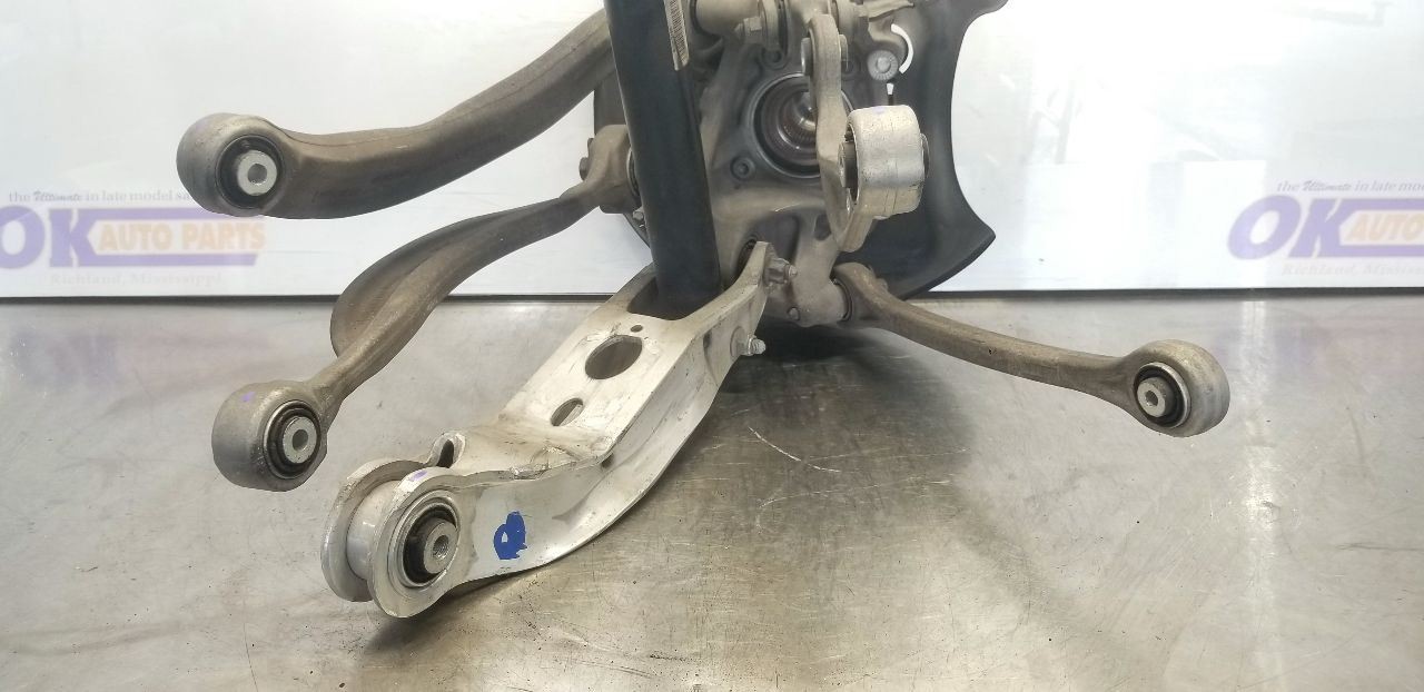 17 BENTLEY BENTAYGA INDEPENDENT SUSPENSION ASSEMBLY REAR LEFT DRIVER