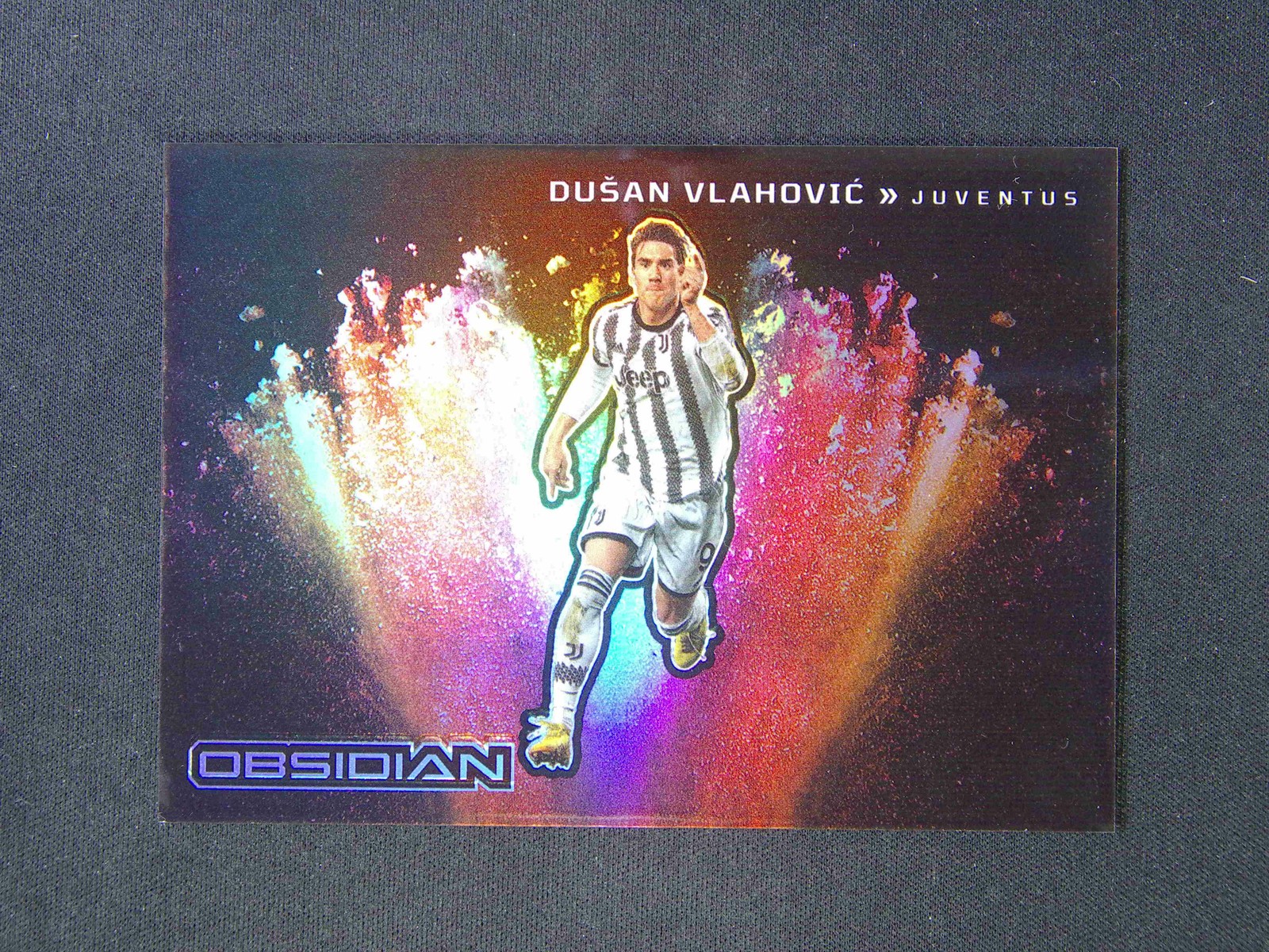 2022-23 Panini Obsidian Dusan Vlahovic #11 Black Color Blast Case Hit SSP