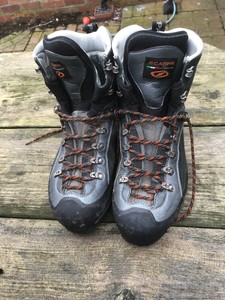 scarpa manta leather