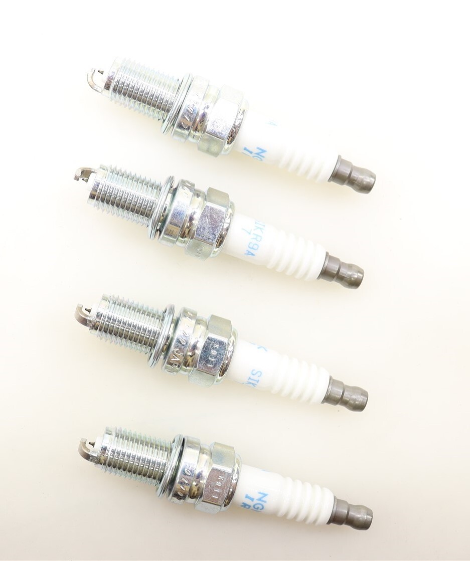 NEW OEM Mopar Platinum Spark Plugs Set of 4 SP070507AC Dart 13-16 Renegade 15-18