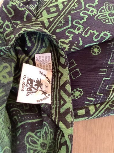 Indonesian batik/tie dye Style Small Dress- It is Very Small - Picture 3 of 3