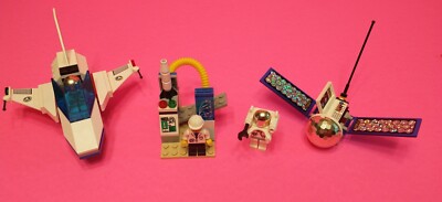 Complete LEGO Town: Space Port Value Pack (6469) Includes 6452