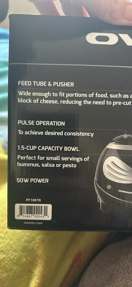 Ovente Mini Electric Food Processor Smoothies, Vegetables, Salad 1.5 Cup PF1007B - Image 3 of 4