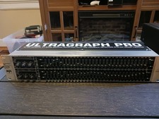 Behringer Ultragraph Pro FBQ3102 Dual 31Band ...