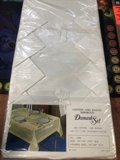 Damask White Cotton Blend Tablecloth And 8 Napkins 60x90