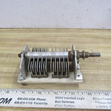 VARIABLE CAPACITOR DUAL 35 pF 7 to 35 pF 1/4 in Shaft