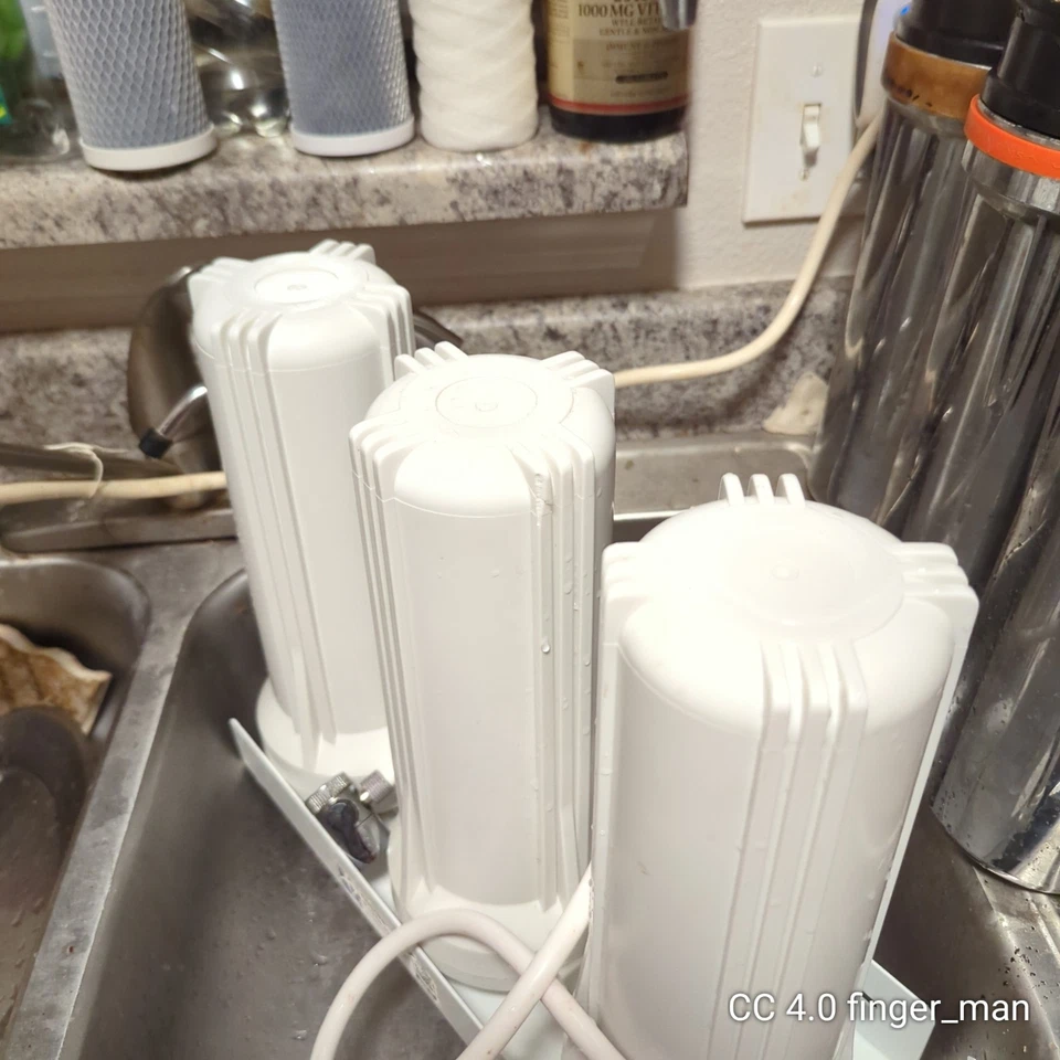 Sistema de filtro de agua potable de encimera de 3 etapas | USADO Foto 2 de 2