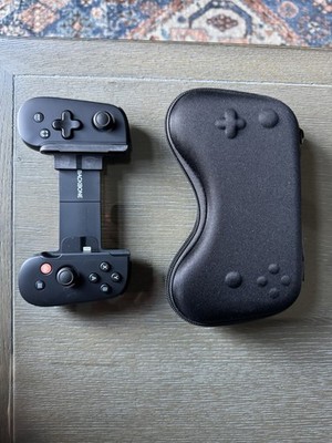 Backbone One PlayStation iPhone Lightening Mobile  Controller Black With Case