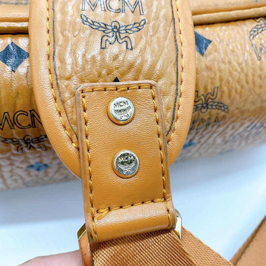 Mcm backpack camel logo all over pattern studs - image 10