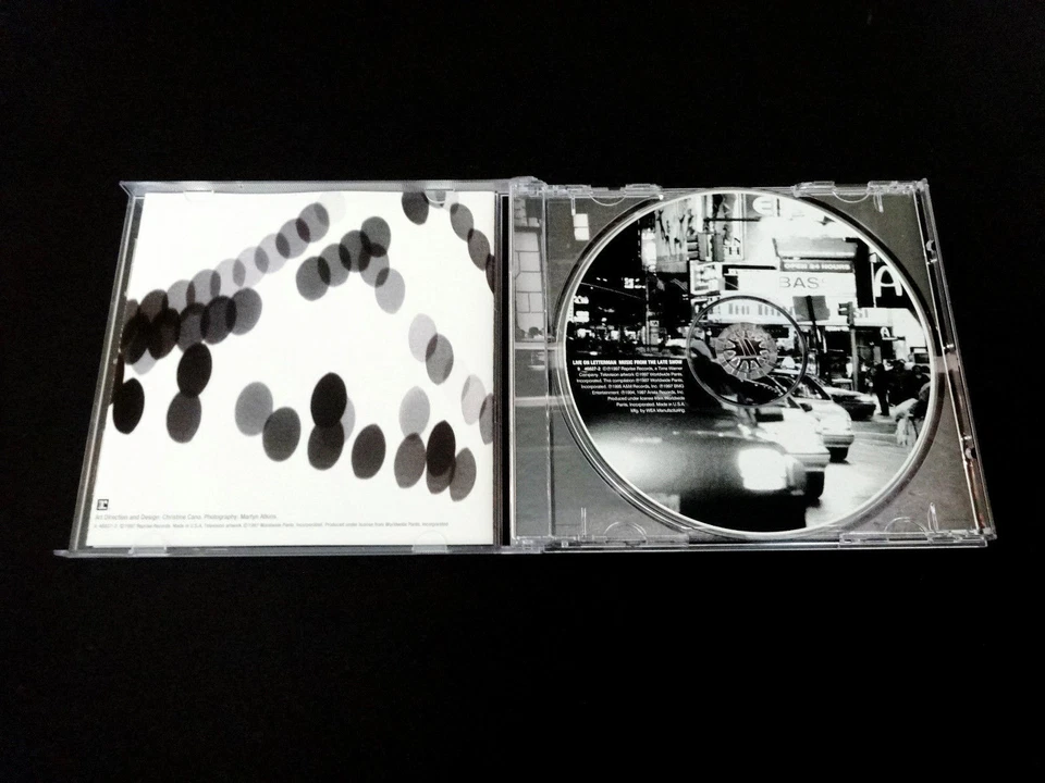 Live On Letterman Music From The Late Show CD Jerry Garcia Grisman REM Lou Reed - Imagem 3 de 4