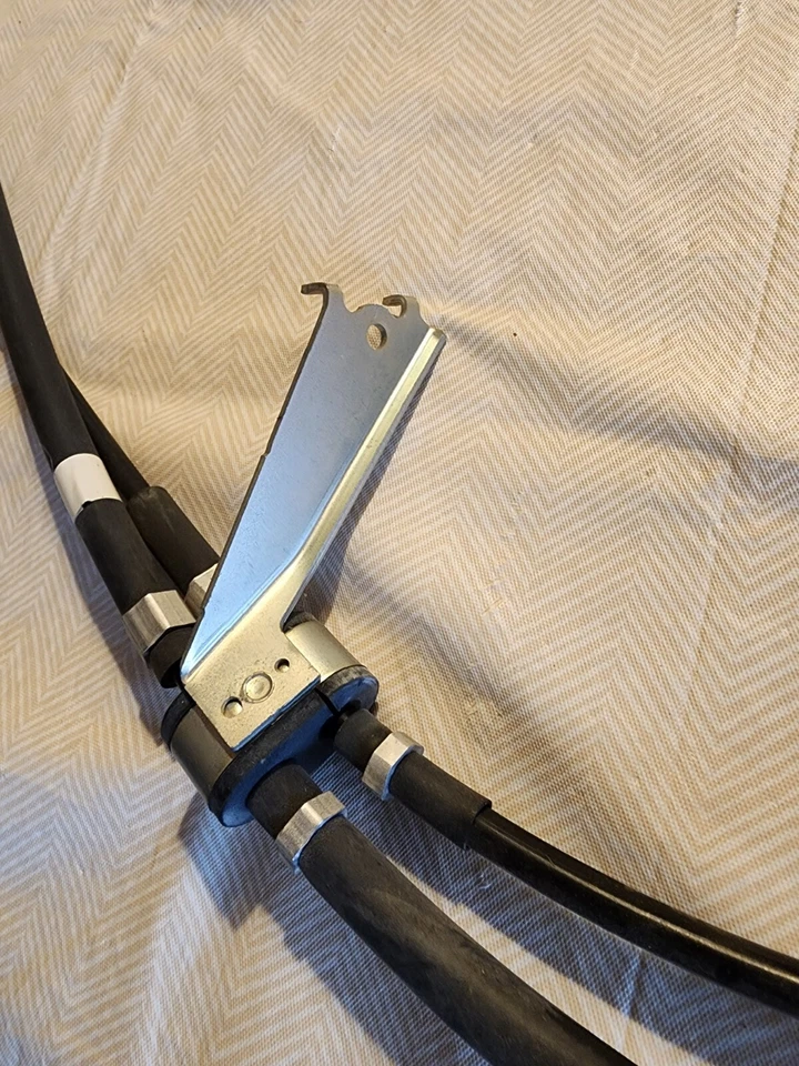 Cable de cambio (OEM) para TRANSMISIÓN MANUAL DE 6 VELOCIDADES se adapta a SCION TC 11-16 Foto 3 de 4