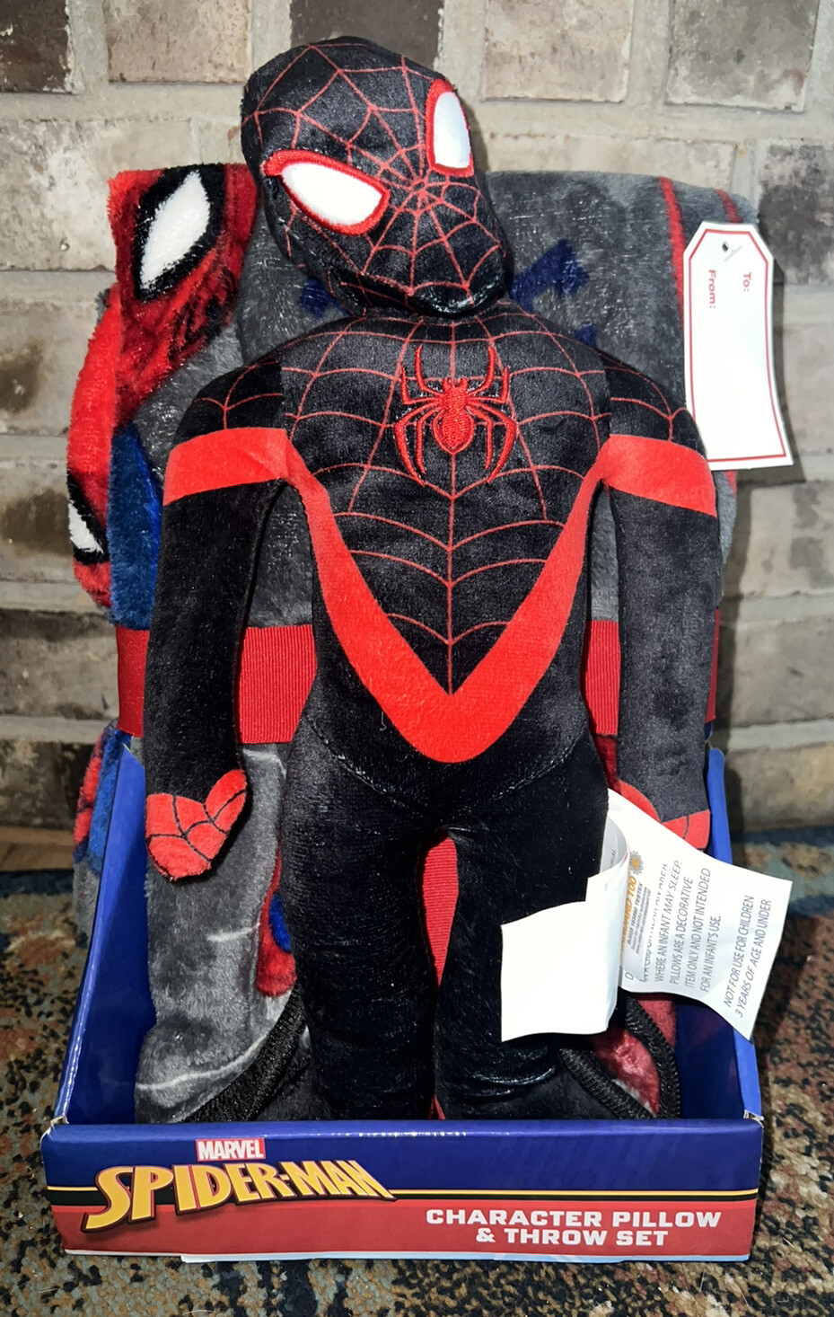 Spiderman Character Pillow \u0026 Throw Set 