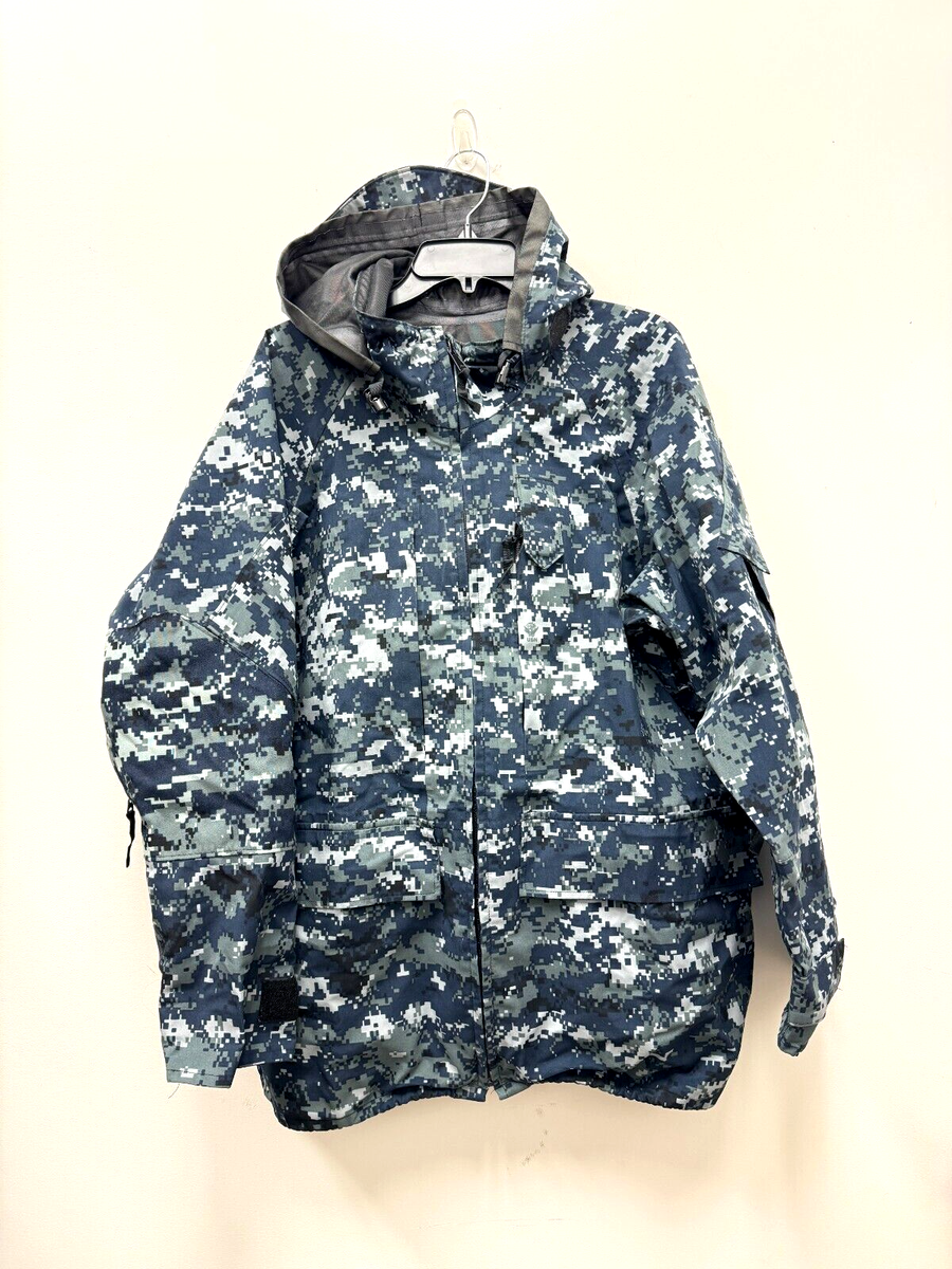 US NAVY USN NWU GORE TEX COLD WEATHER DIGITAL CAMOUFLAGE PARKA 