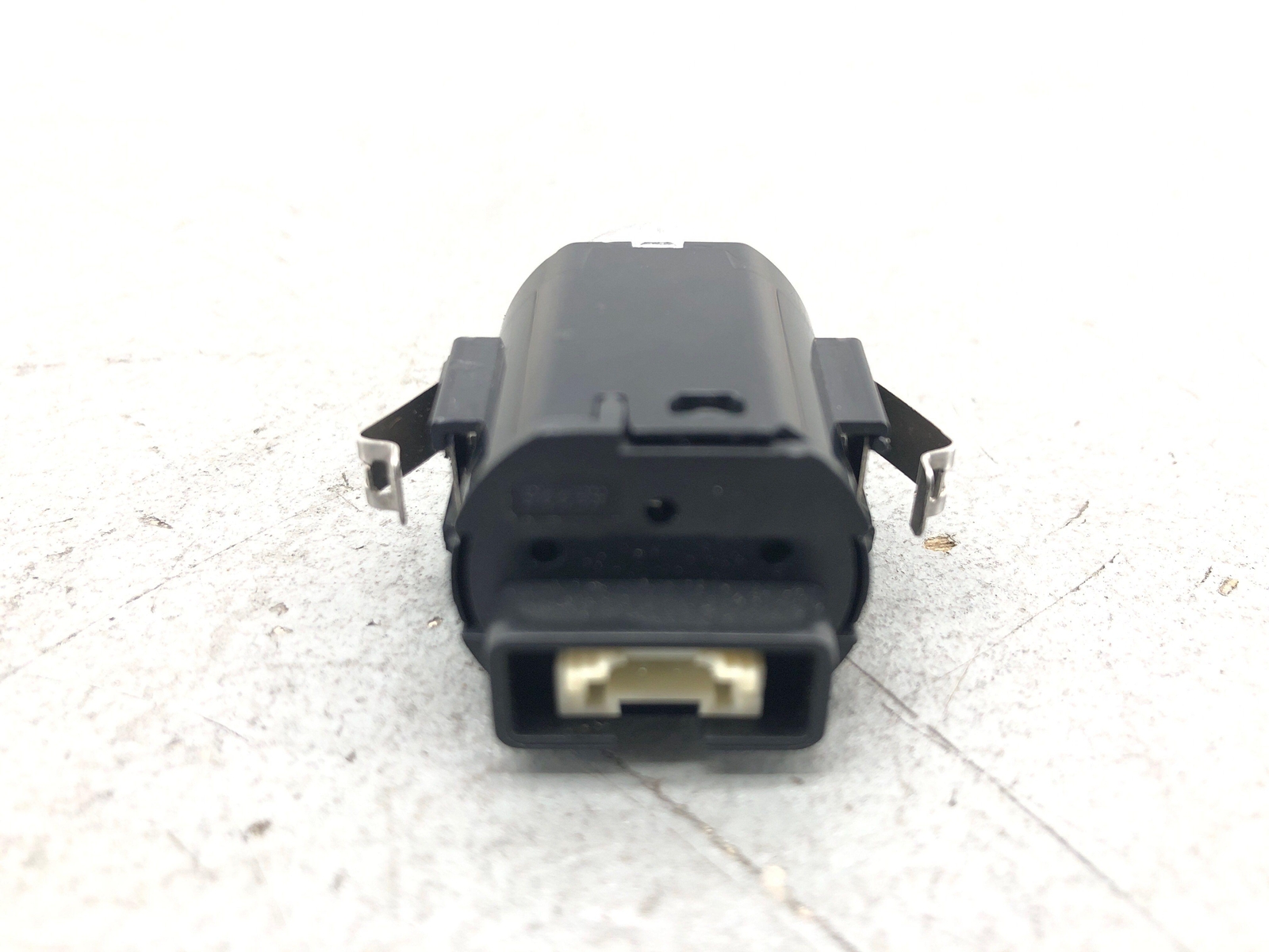 McLaren GT 2020-2023 Front Release switch