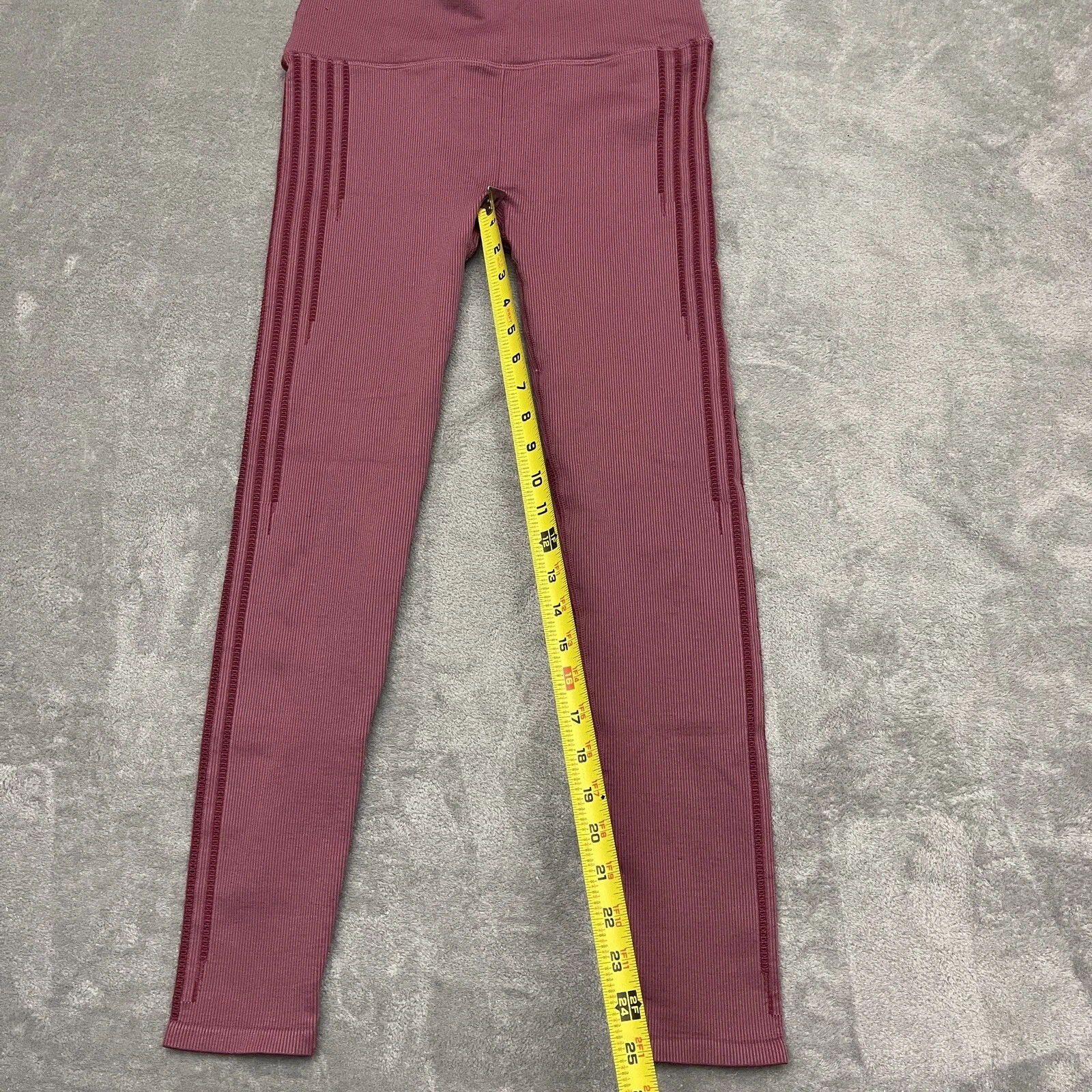 fabletics ribbed mid rise leggings