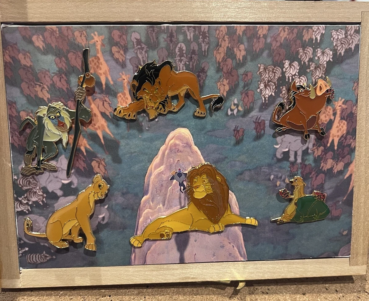 Preços baixos em Lion King 1994 Contemporânea, Pins, Patches