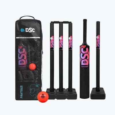 DSC Panther Junior Kunststoff Cricket Set Schläger, Ball, Stümpfe & Tasche Größe 2 - Kostenloser Versand