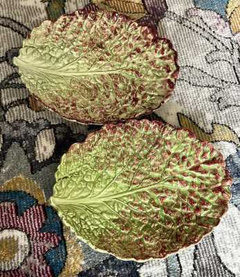 Pair Italian Ceramic Made in Italy Cabbage Leaf Form Shape 8.5'' Plates Dishes